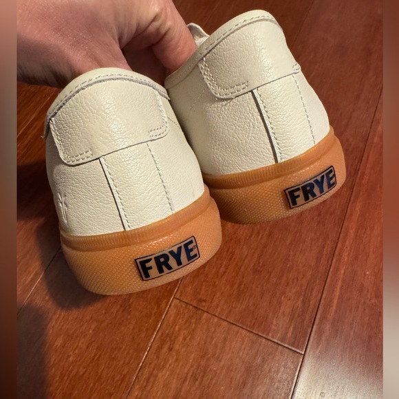 Frye Women's Gia Leather Low Top Sneakers Shoes Ivory US 9.5 new no box - Picture 8 of 12